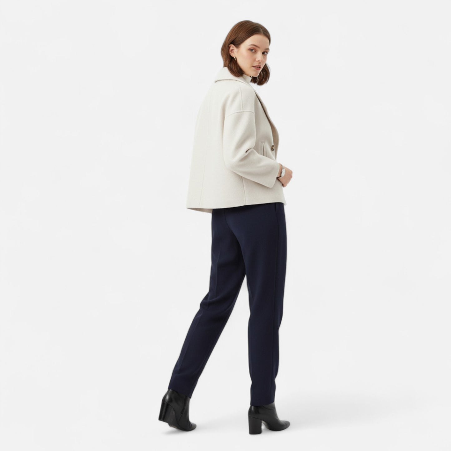 Vertemonde | Women’s Minimalist Jacket – Modern Structured Elegance