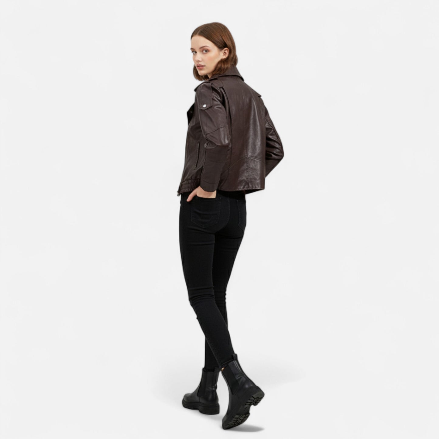 Vertemonde | Women’s Fall Leather Jacket – Timeless Bomber Style