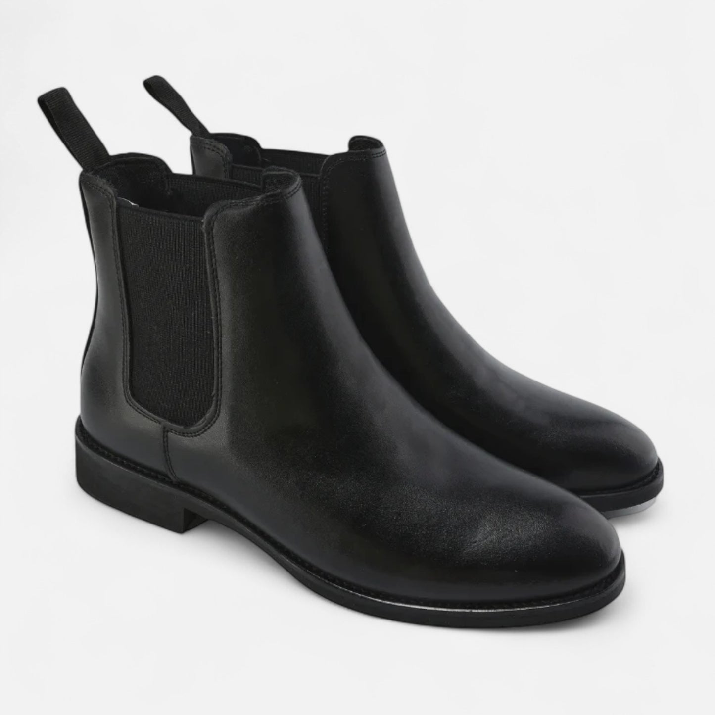 Vertemonde | Men’s Suede Chelsea Boots – Timeless Ankle Elegance